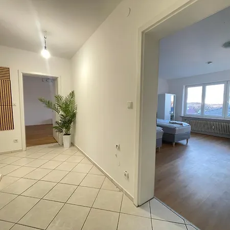 Lägenhet 6-bett-wohnung Delux Leonberg