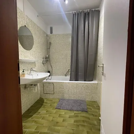 6-bett-wohnung Delux Lägenhet *