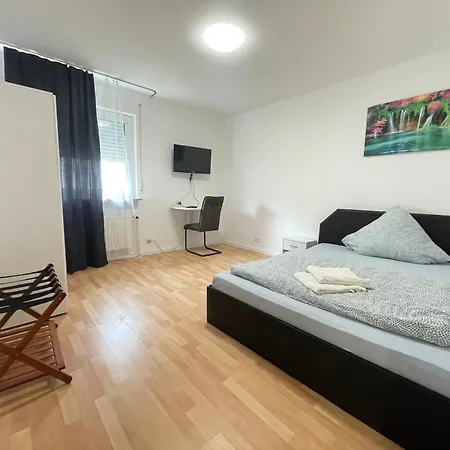 Lägenhet 6-bett-wohnung Delux